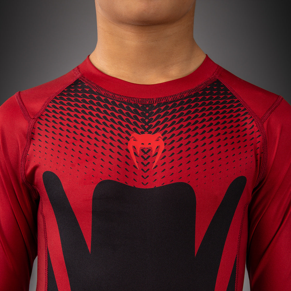 Rashguard à Manches Courtes Pour Enfant Venum Attack - Noir/Rouge - product-type_T-Shirts de Compression