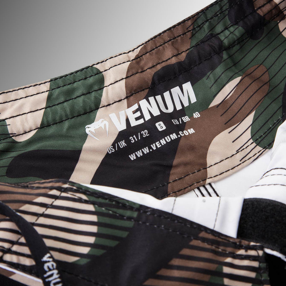 Fightshort Venum Camo Hero - Vert/Marron - product-type_Shorts de MMA