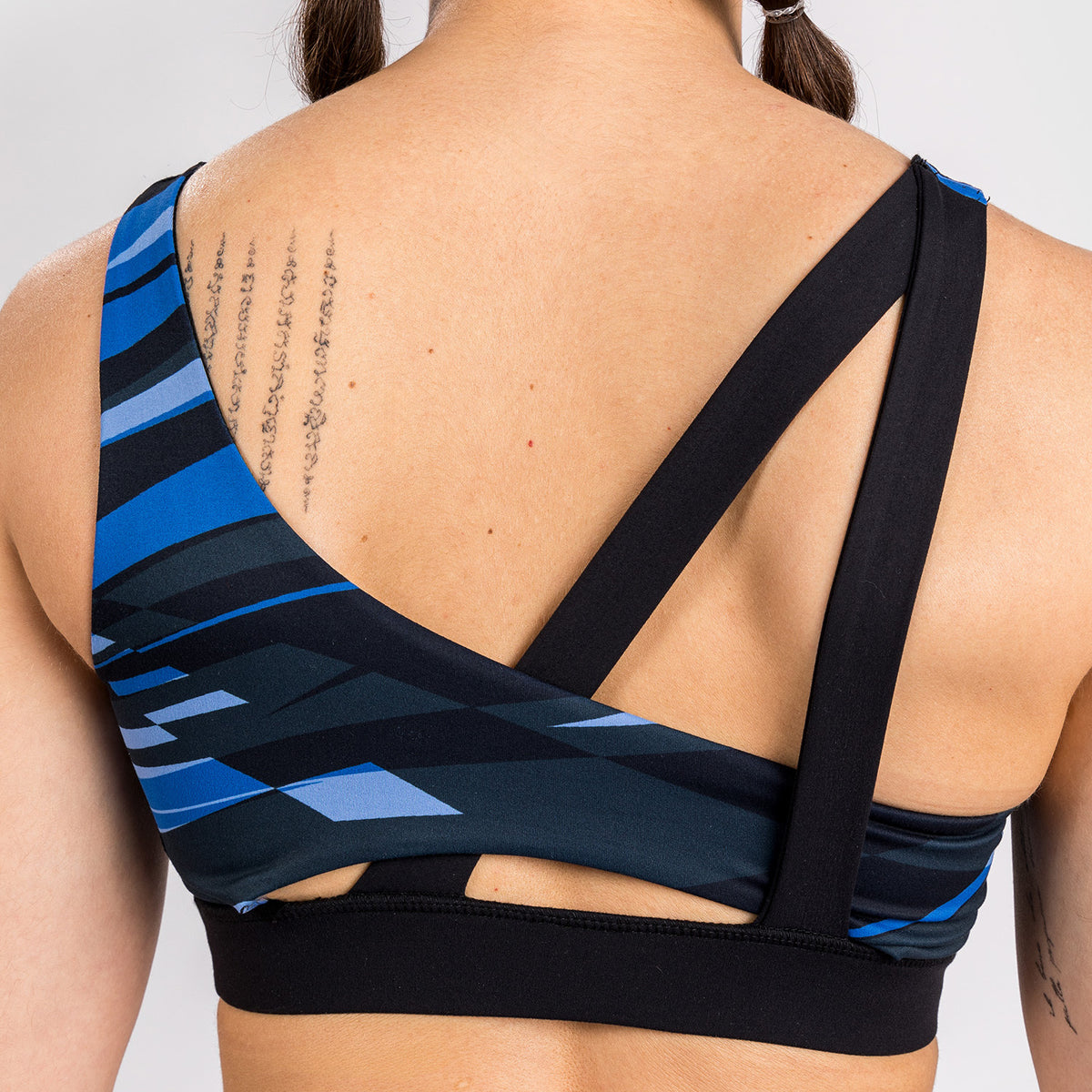 Brassière de Sport pour Femmes Venum Abyss - Bleu Foncé - product-type_Brassières de sport