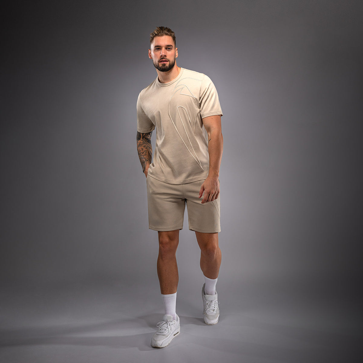 T-shirt Venum Giant 3D – Beige - product-type_T-Shirts
