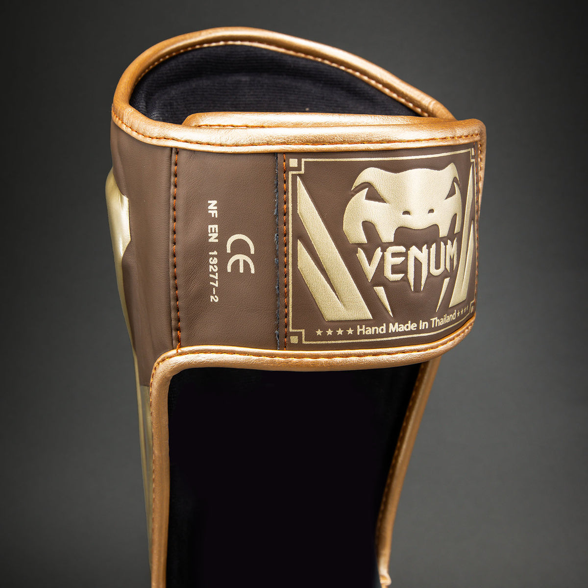 Protège-tibias Venum Elite - Marron foncé - product-type_Protège-tibias