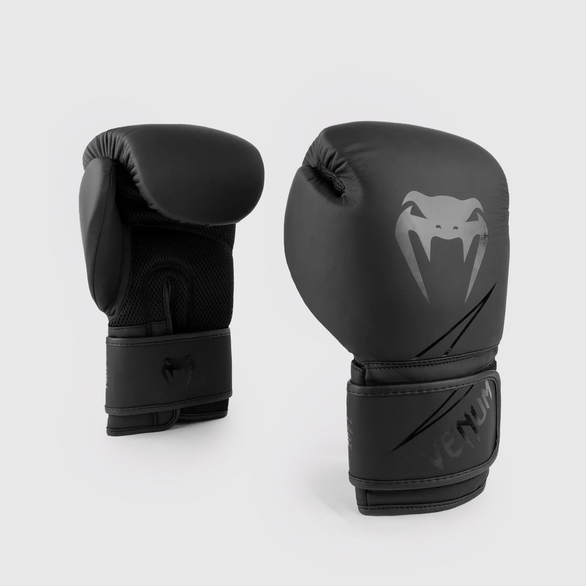 Gants de boxes Venum Classic - Noir/Noir Edition WLMT - product-type_Gants de boxe