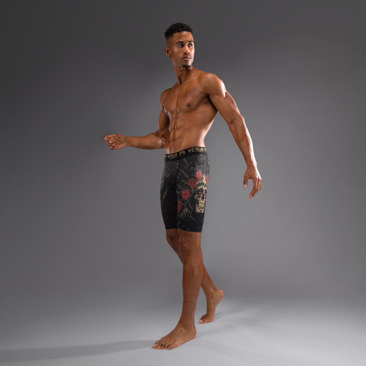 Short de compression pour Hommes Venum Santa Muerte 5.0 - Noir Profond/Or - product-type_Shorts de compression