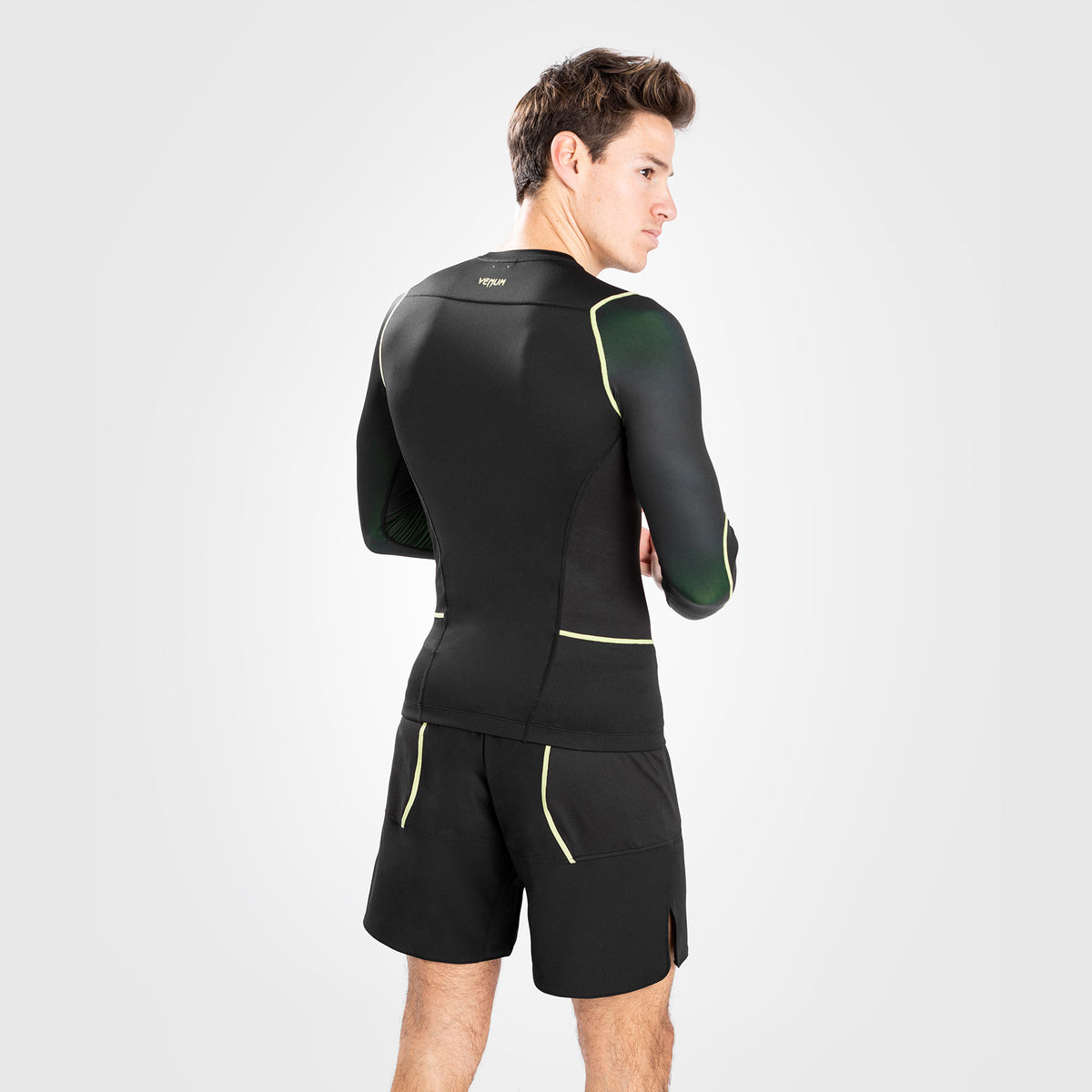 Rashguard Hommes - Manches longues Venum Fusion 2.0 - Noir/Jaune - product-type_T-Shirts de Compression