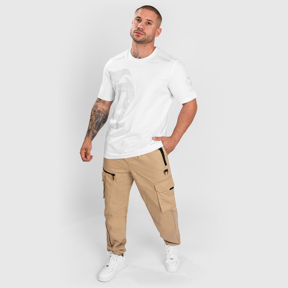 T-shirt Venum Giant Regular Fit - Blanc - product-type_T-Shirts