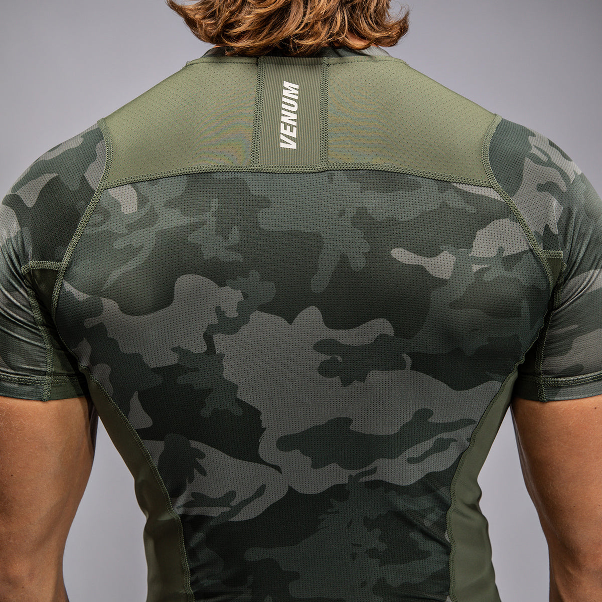 Rashguard à Manches Courtes Venum G-Fit Air pour Hommes - Camo Militaire - product-type_T-Shirts de Compression