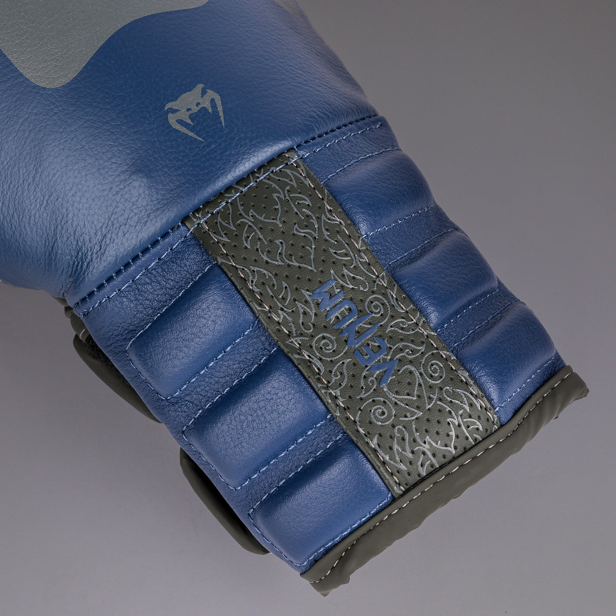 Gants de boxe Venum Reverso - Gris tempête/Bleu royal - product-type_Gants de boxe