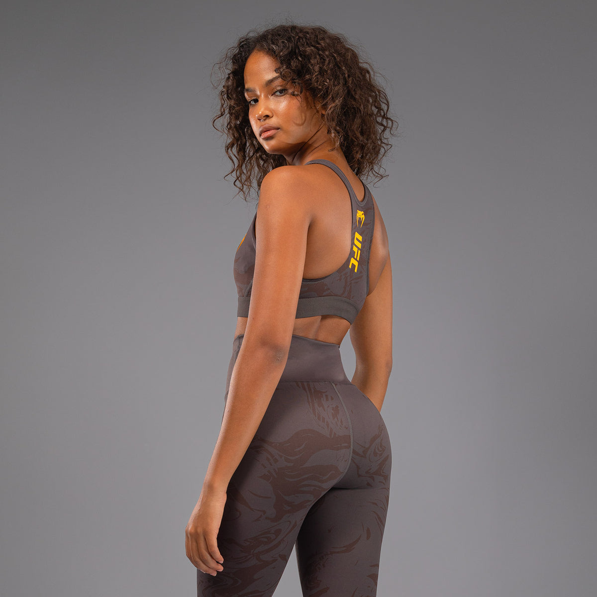 Brassière pour Femmes UFC Fusion by Venum Fight Week - Marron Terrestre - product-type_Brassières de sport