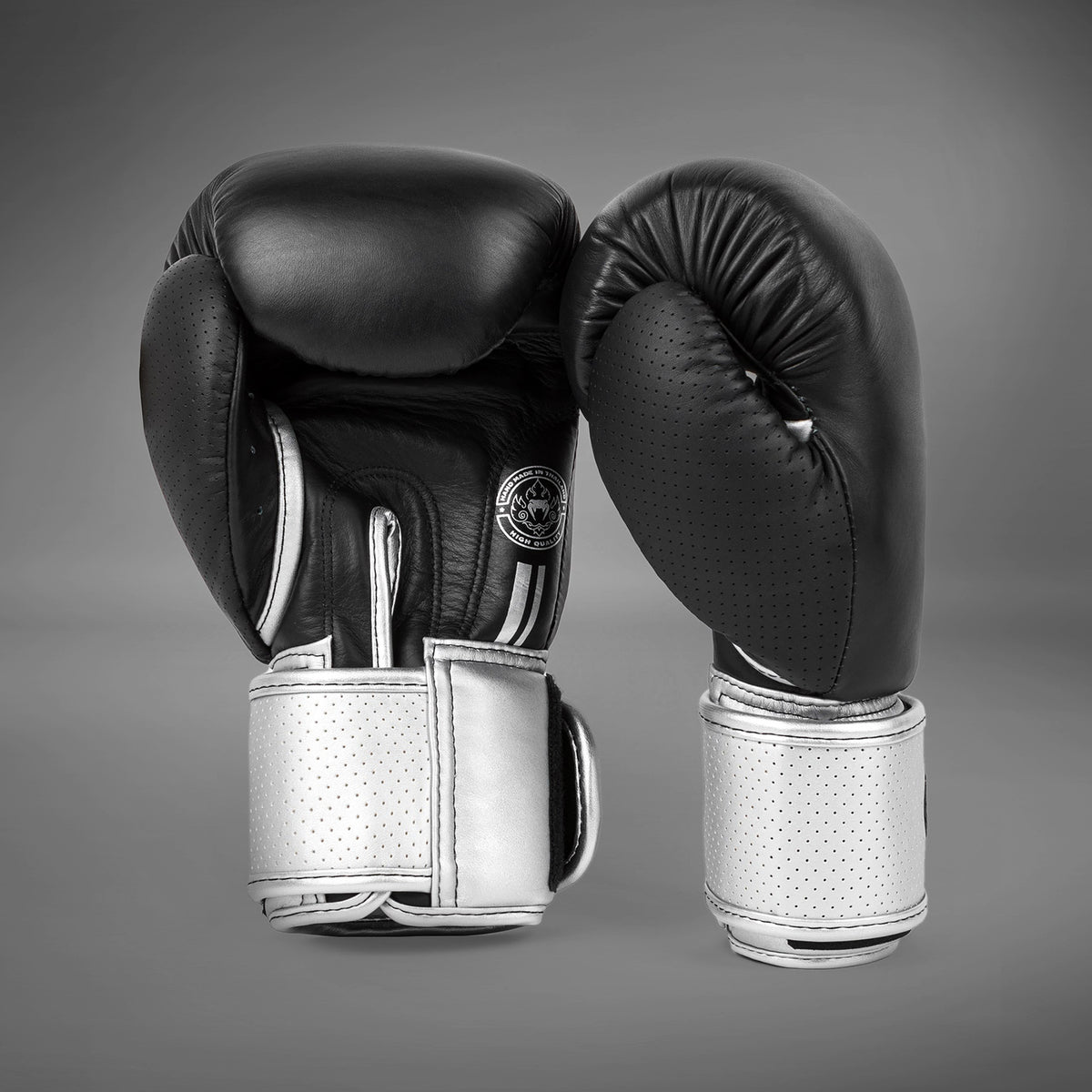 Gants de boxe Venum Power 2.0 - Noir/Argent - product-type_Gants de boxe