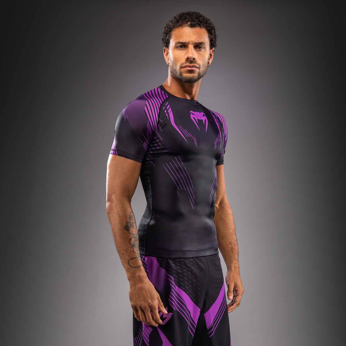 Rashguard à Manches Courtes Venum No-Gi 6.0 - Noir/Violet - product-type_T-Shirts de Compression