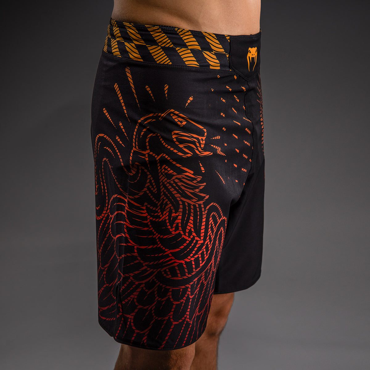 Short de Combat Venum Quetzal Fury - Noir/Rouge Fury/Mandarine - product-type_Shorts de MMA