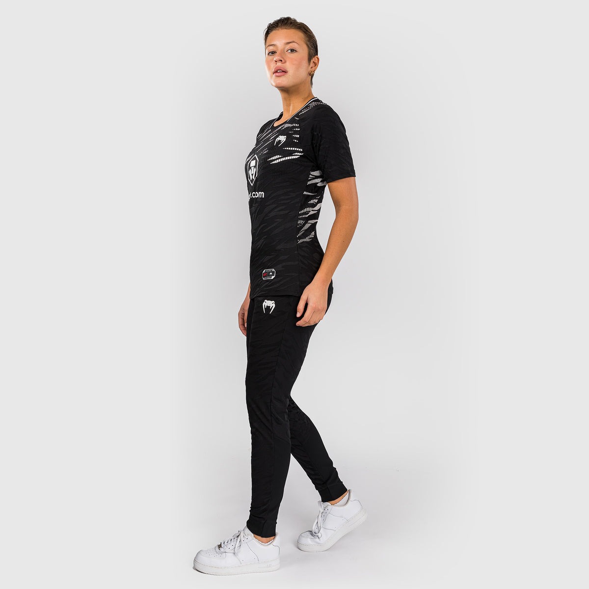 T-shirt Dry-Tech pour Femmes UFC Fusion by Venum Personnalisé Authentic Fight Night - Noir - product-type_T-Shirts Dry Tech