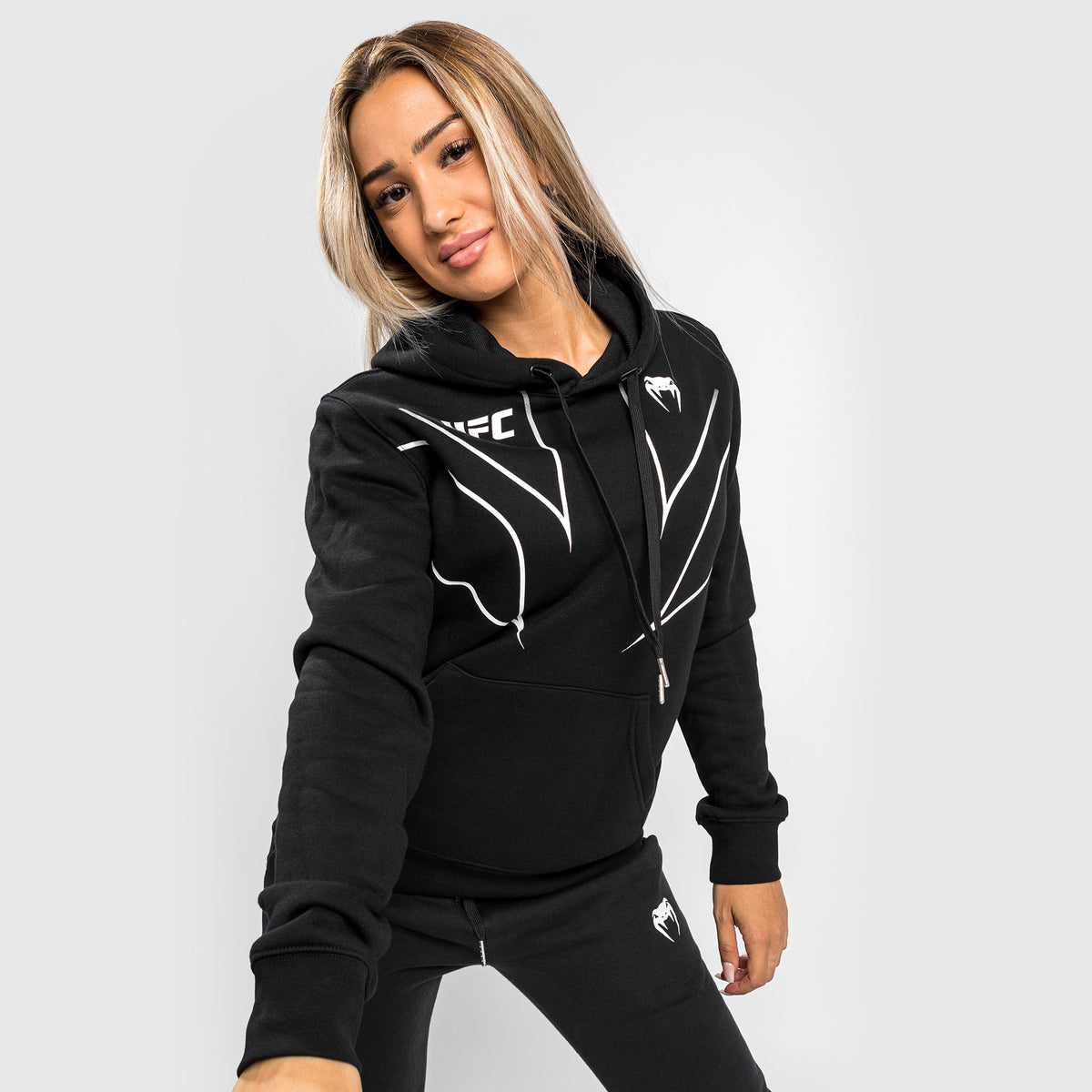 Sweatshirt UFC Venum Authentic Fight Night 2.0 Replica - Pour Femmes - Noir - product-type_Sweatshirts