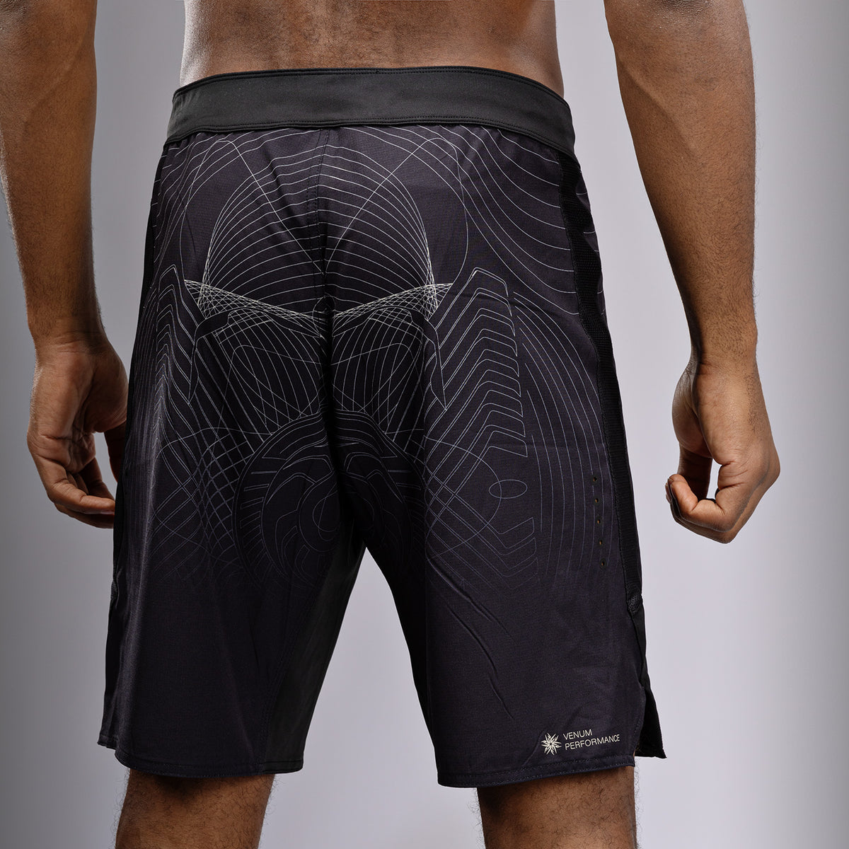 Short de Combat Venum G-Fit Air pour Hommes - Noir Intense/Sable Désert - product-type_Shorts de MMA