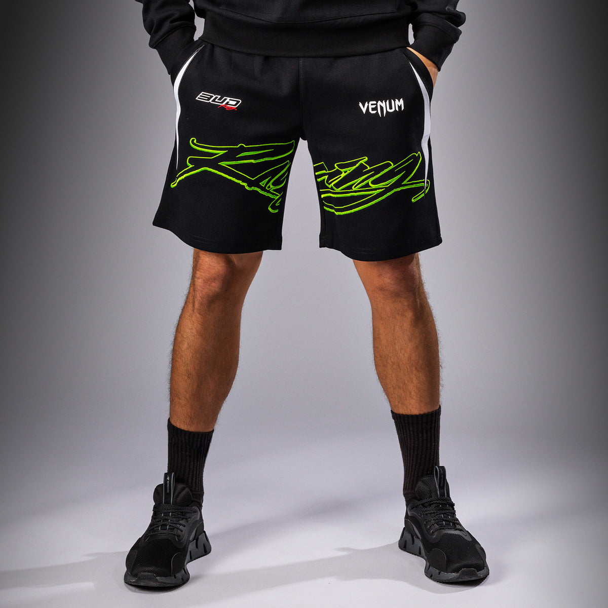 Short en coton pour Hommes Venum x Bud Racing - Noir/Blanc/Citron Vert - product-type_Shorts en Coton