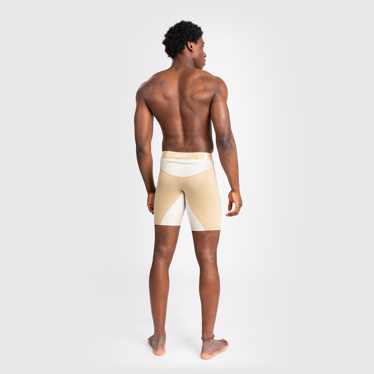 Short de compression pour Hommes Venum Tempest - Beige/Sable - product-type_Shorts de compression
