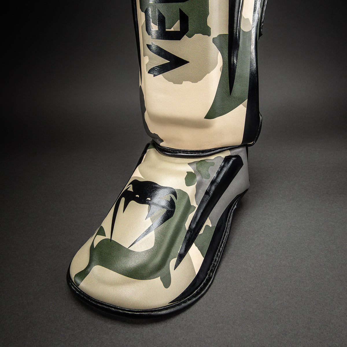 Protège-tibias Venum Elite Camo - Kaki/Blanc Cassé - product-type_Protège-tibias