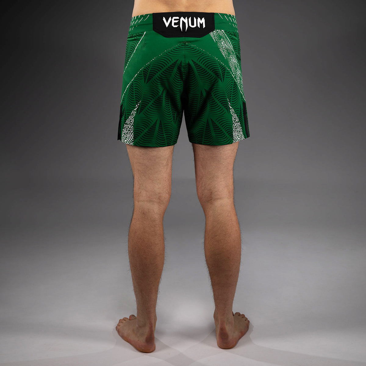 Short de combat coupe courte Homme Personnalisé UFC Zenith by Venum Authentic Fight Night - Vert - product-type_Shorts de MMA