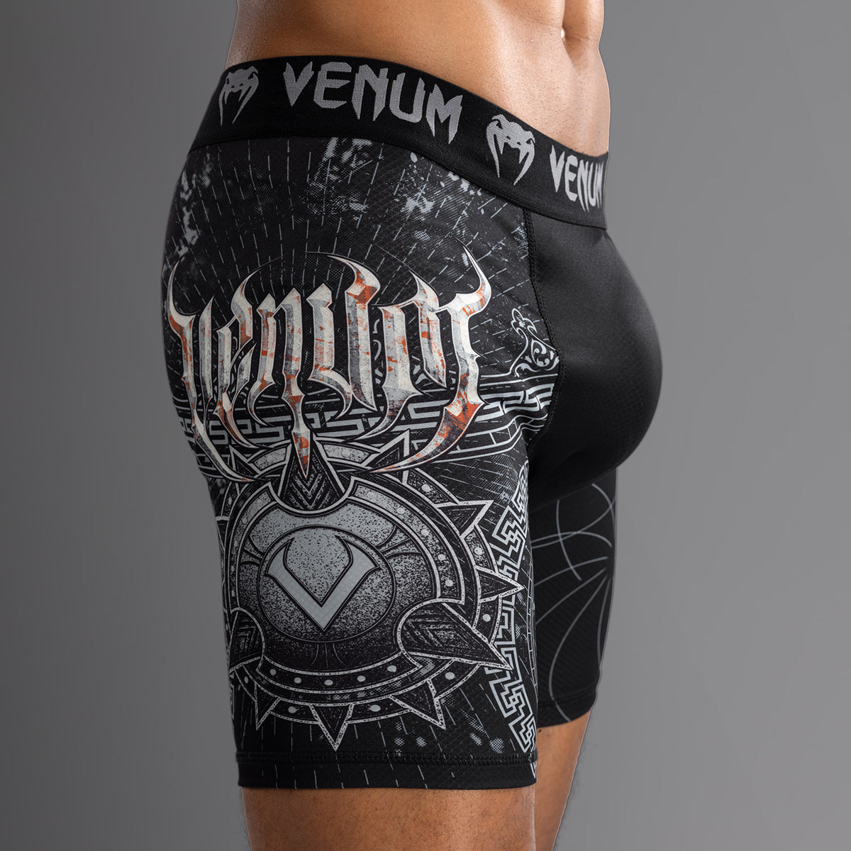 Short de compression pour Hommes Venum Gladiator 5.0 - Noir/Argent - product-type_Shorts de compression