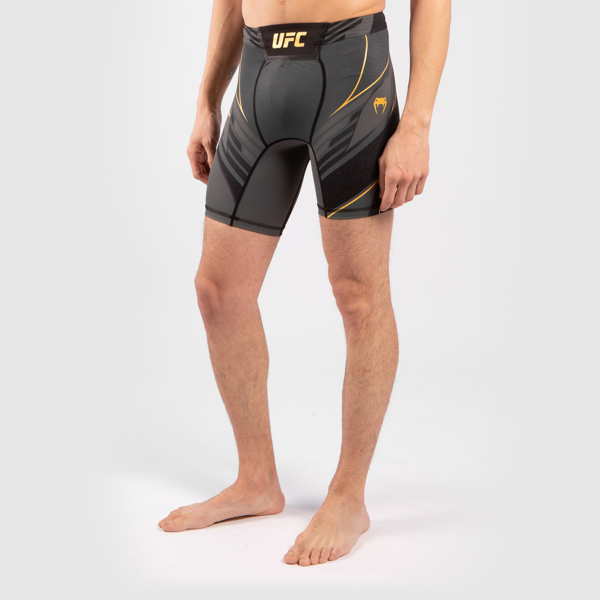 Short de Vale tudo Homme UFC Venum Authentic Fight Night - Coupe Courte - Champion - product-type_Shorts de compression
