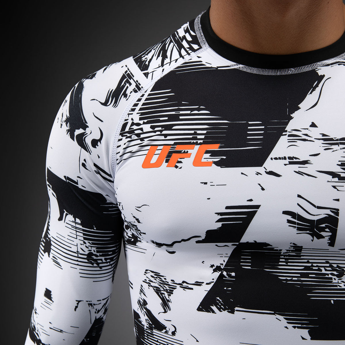 Rashguard manches longues Performance Homme UFC Zenith by Venum Authentic Fight Week - Blanc - product-type_T-Shirts de Compression