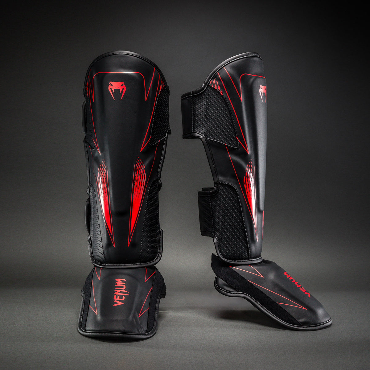 Protège-tibias Venum Amazonia Reborn - Noir/Rouge - product-type_Protège-tibias