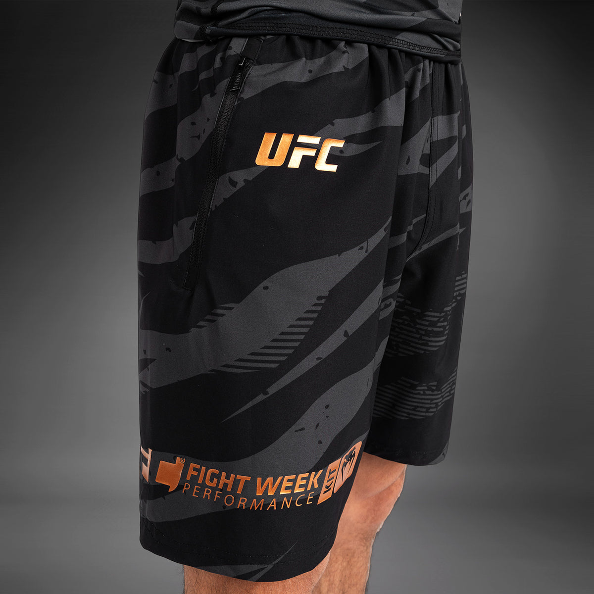 Short de Performance pour Hommes UFC Adrenaline by Venum Fight Week - Urban Camo - product-type_Shorts de training