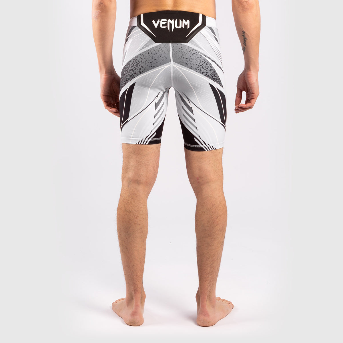 Short de Vale tudo Homme UFC Venum Authentic Fight Night - Coupe Courte - Blanc - product-type_Shorts de compression