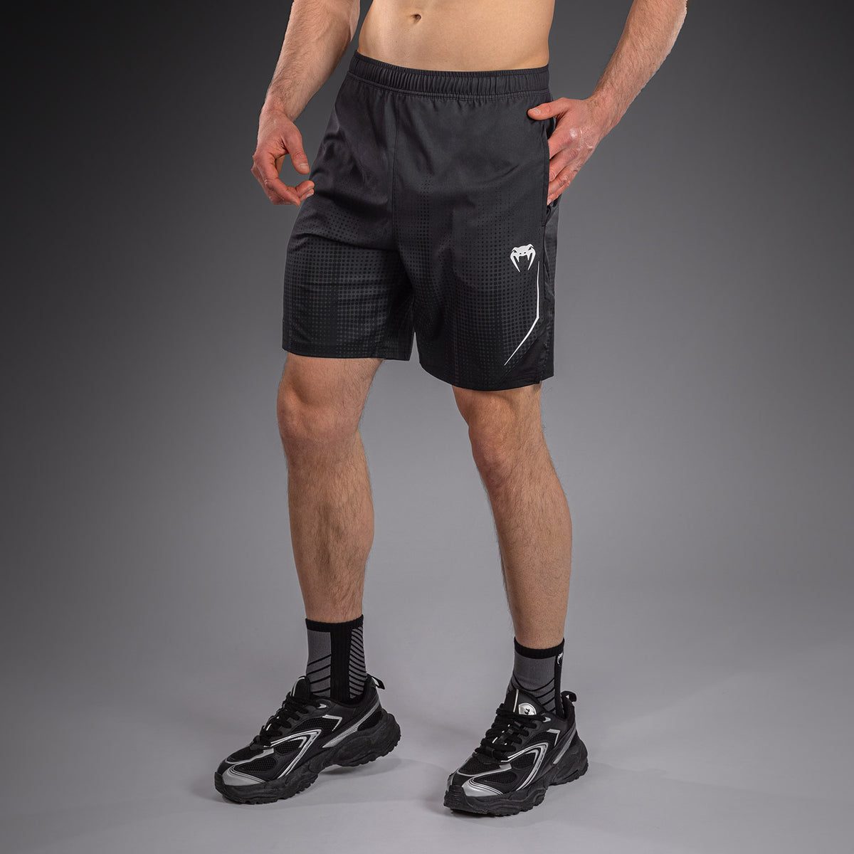 Short d’Entraînement Venum Stealth – Noir/Blanc - product-type_Shorts de training