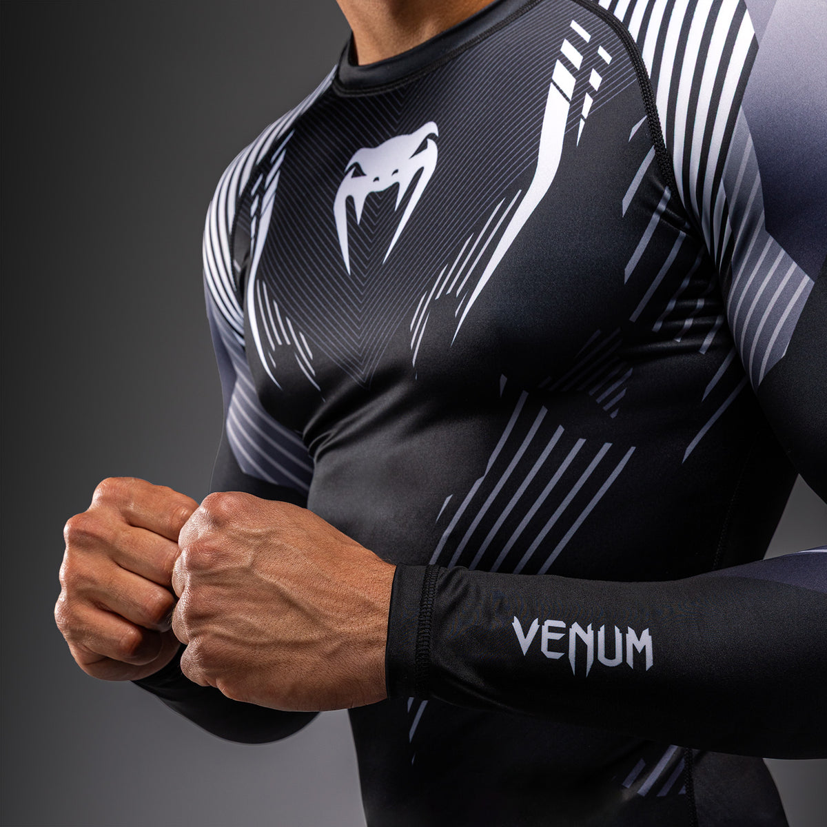 Rashguard à Manches Longues Venum No-Gi 6.0 - Noir/Blanc - product-type_T-Shirts de Compression