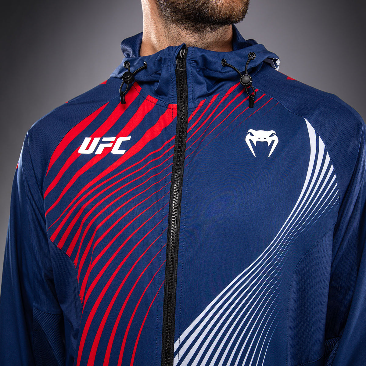 Official UFC Freedom 250 by Venum Authentic Fight Night Sweat à capuche Walkout pour homme - Bleu - product-type_Vestes