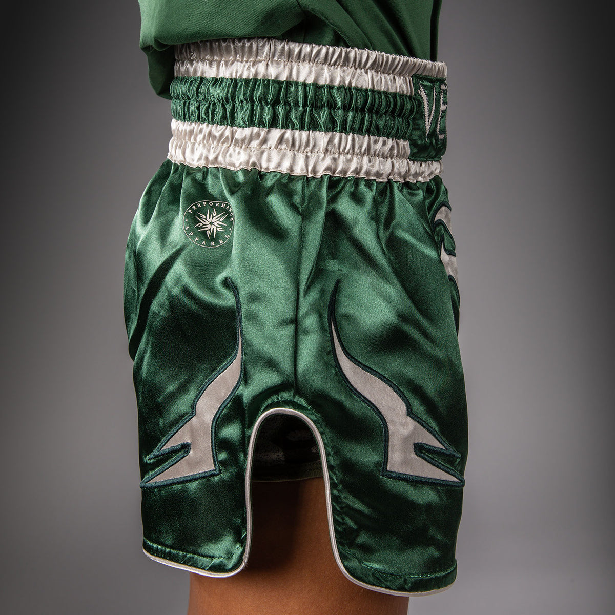 Short de Muay Thaï Venum Inferno – Vert Forêt/ Blanc Cassé - product-type_Shorts de Muay Thai