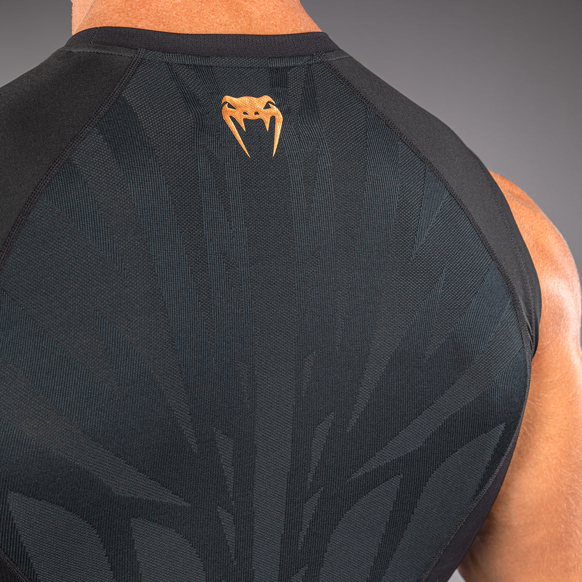 Rashguard sans manches Venum G-Fit Revolution - Noir/Cuivre - product-type_T-Shirts de Compression