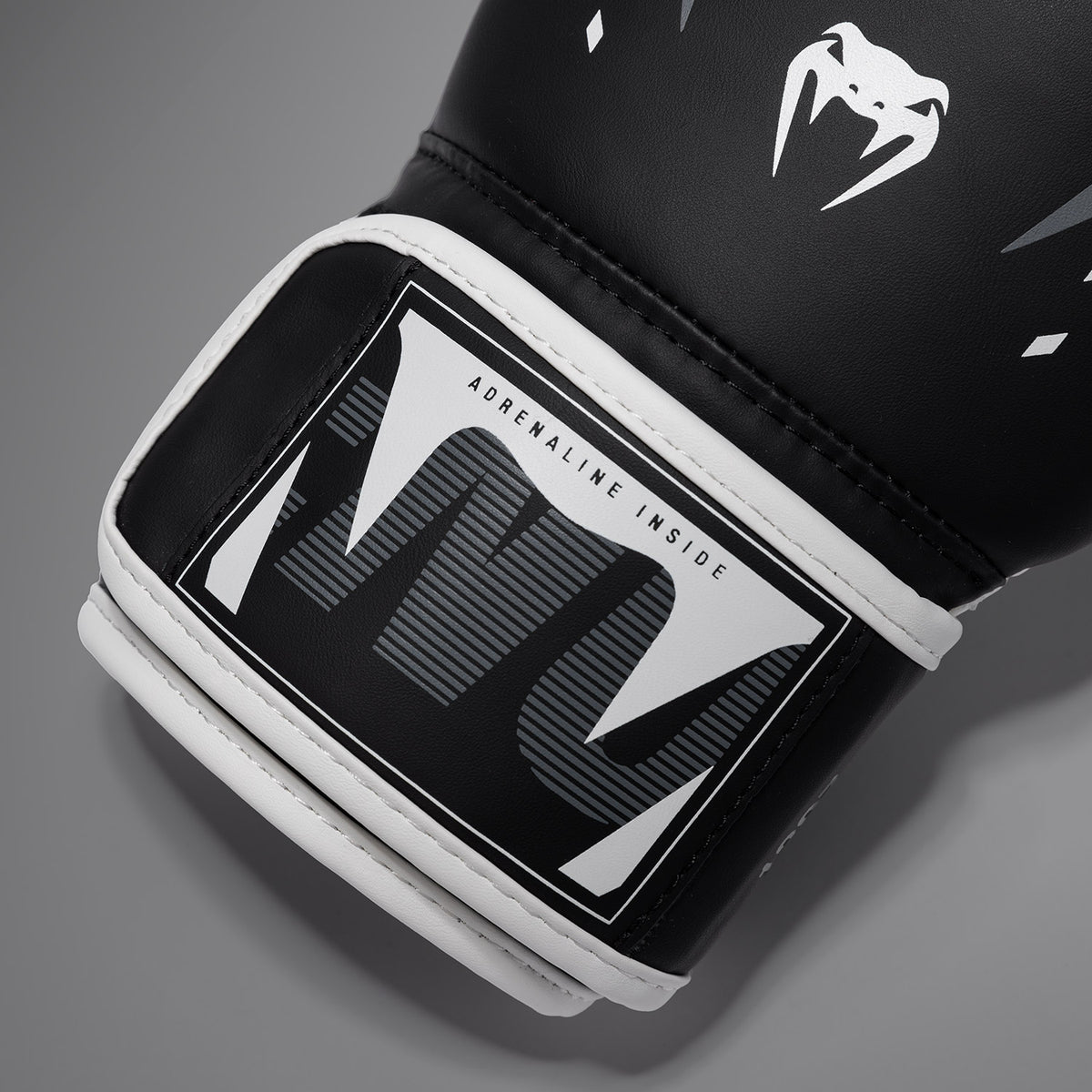 Gants de Boxe Venum Adrenaline – Noir/Gris Argenté - product-type_Gants de boxe