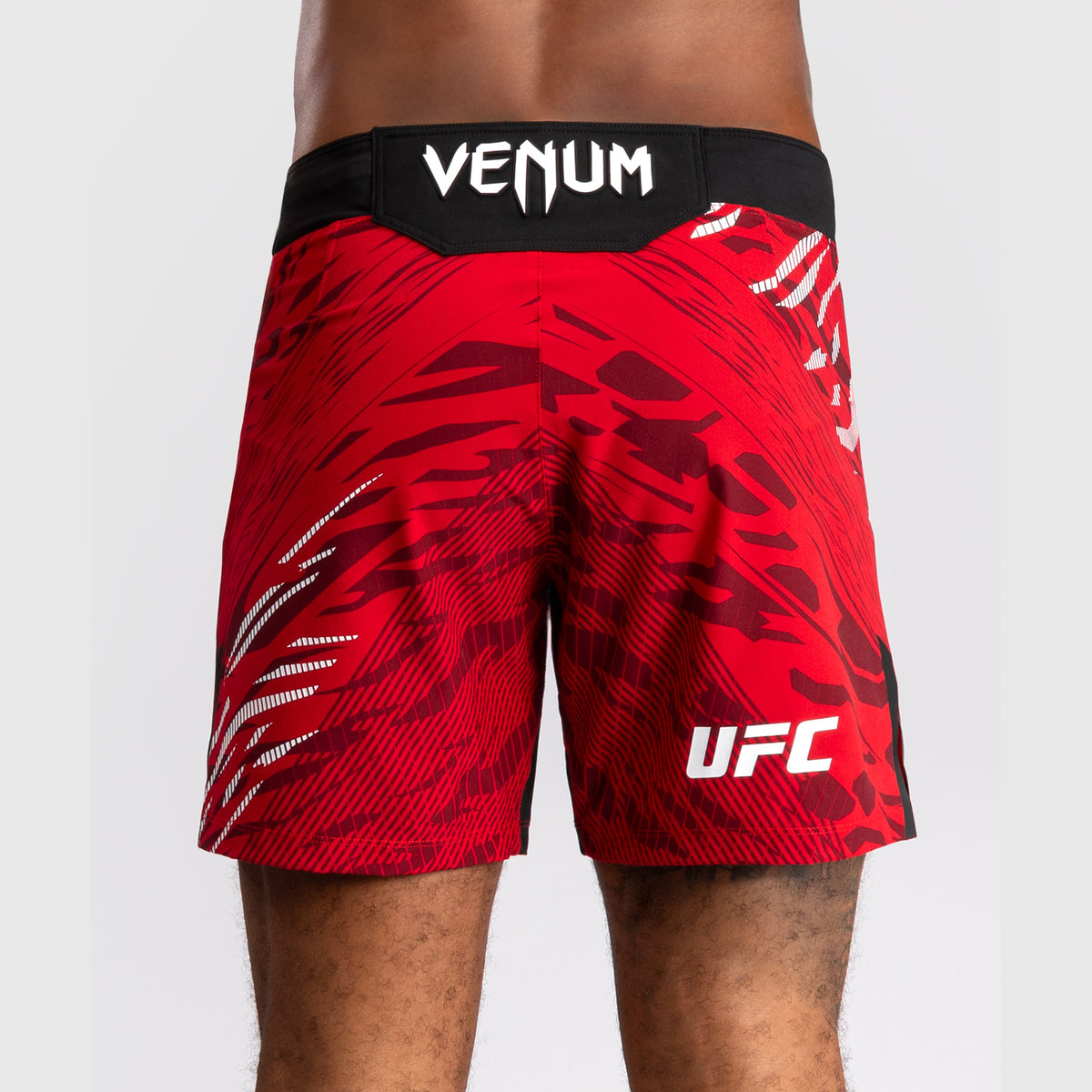 Shorts de Combat pour Hommes UFC Fusion by Venum Personnalisé Authentic Fight Night - Coupe Courte - Rouge - product-type_Shorts de MMA