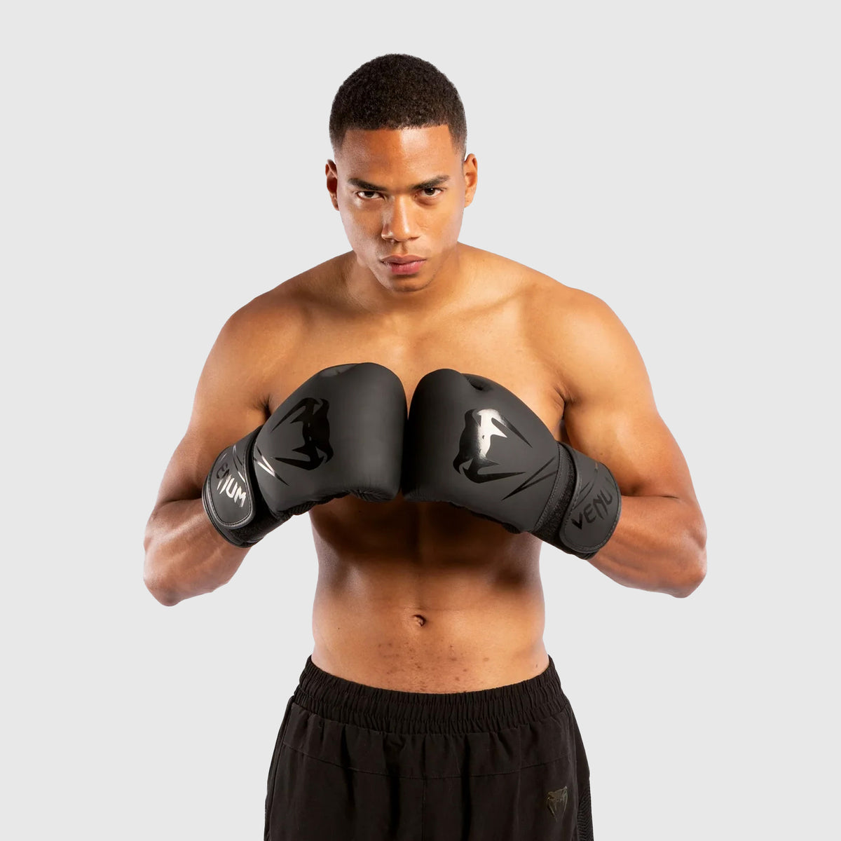 Gants de boxes Venum Classic - Noir/Noir Edition WLMT - product-type_Gants de boxe