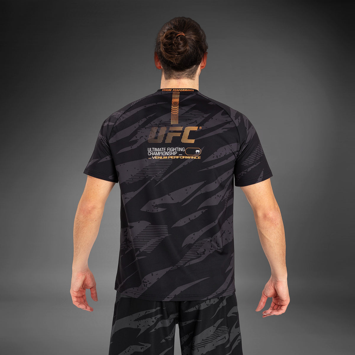 T-Shirt Dry-Tech pour Hommes UFC Adrenaline by Venum Fight Week - Urban Camo - product-type_T-Shirts Dry Tech