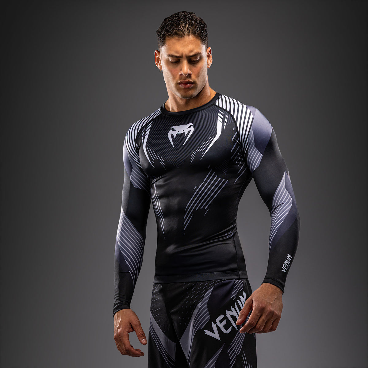 Rashguard à Manches Longues Venum No-Gi 6.0 - Noir/Blanc - product-type_T-Shirts de Compression