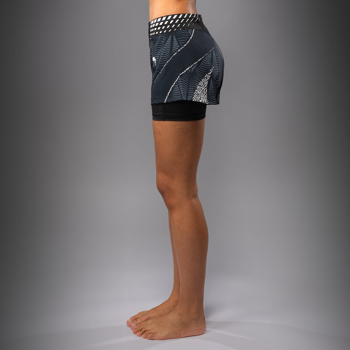 Short de combat coupe courte Femme Personnalisé UFC Zenith by Venum Authentic Fight Night - Noir - product-type_Shorts de MMA