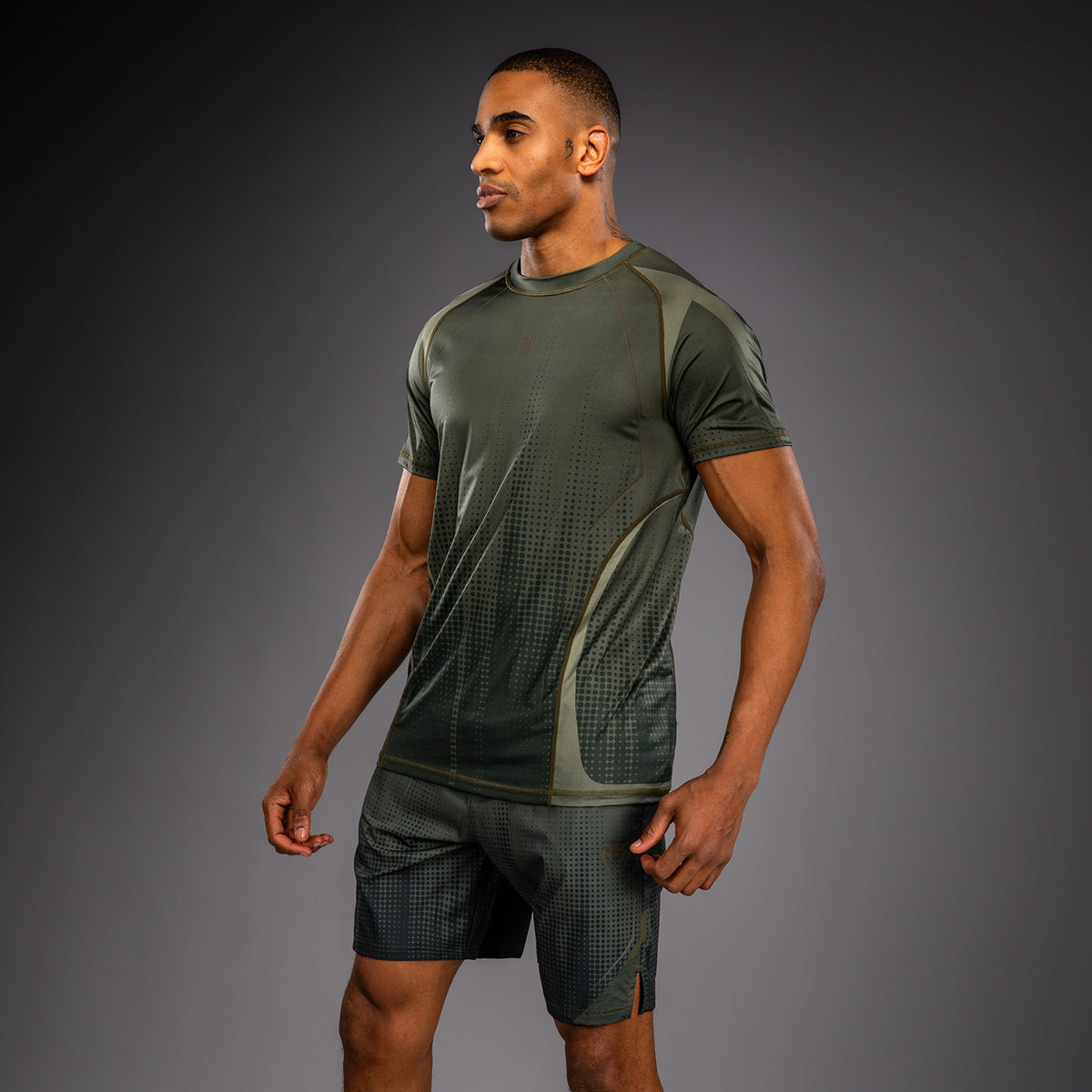 T-shirt Dry Tech Venum Stealth – Kaki/Vert Foncé - product-type_T-Shirts Dry Tech