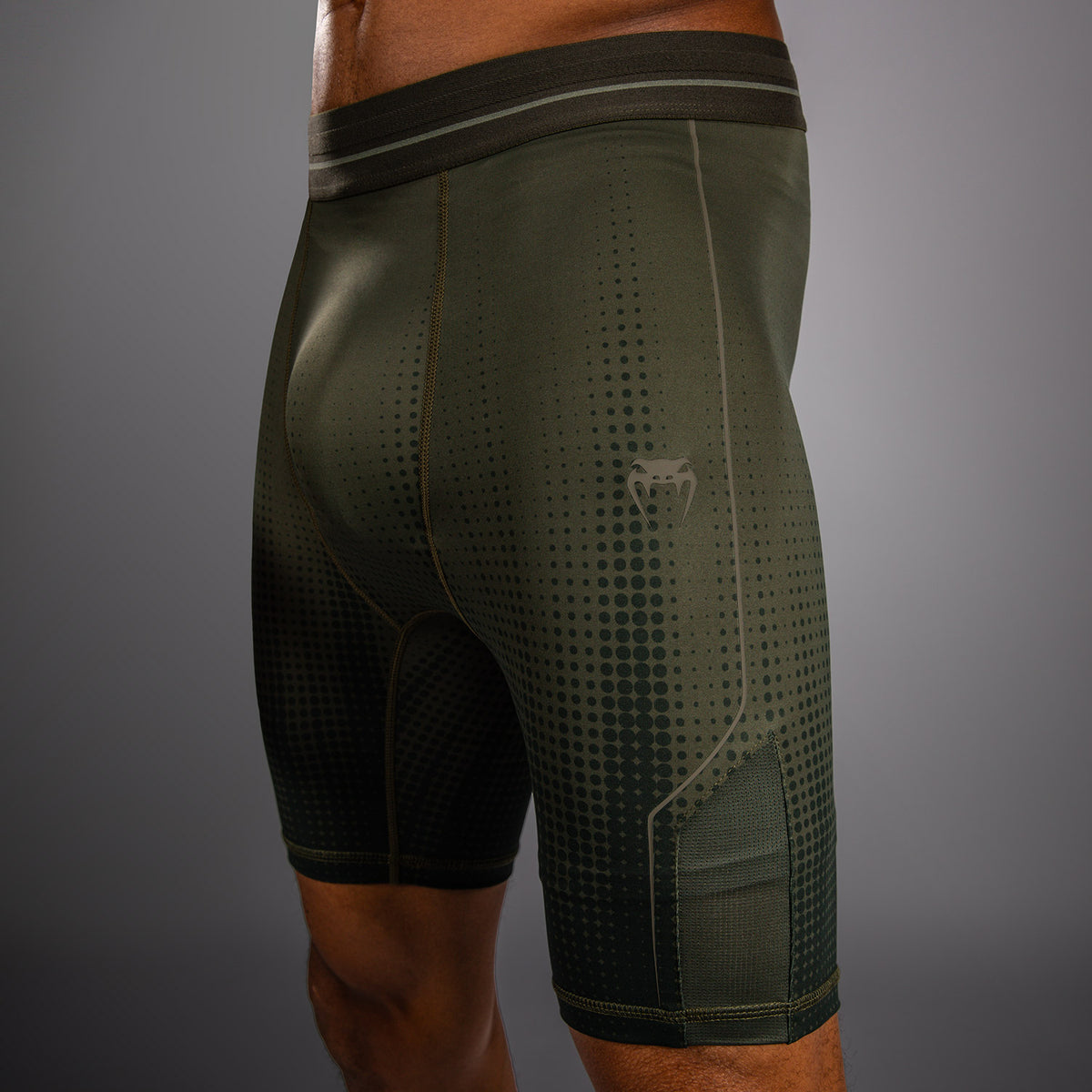 Short de Compression Venum Stealth Vale Tudo – Kaki/Vert Foncé - product-type_Shorts de compression