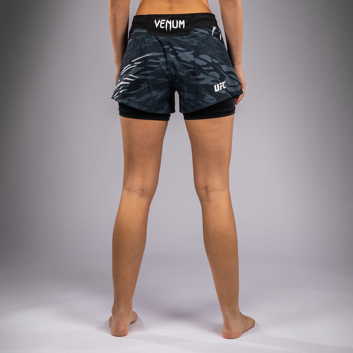 Shorts de Combat pour Femmes UFC Fusion by Venum Authentic Fight Night - Noir - product-type_Shorts de MMA
