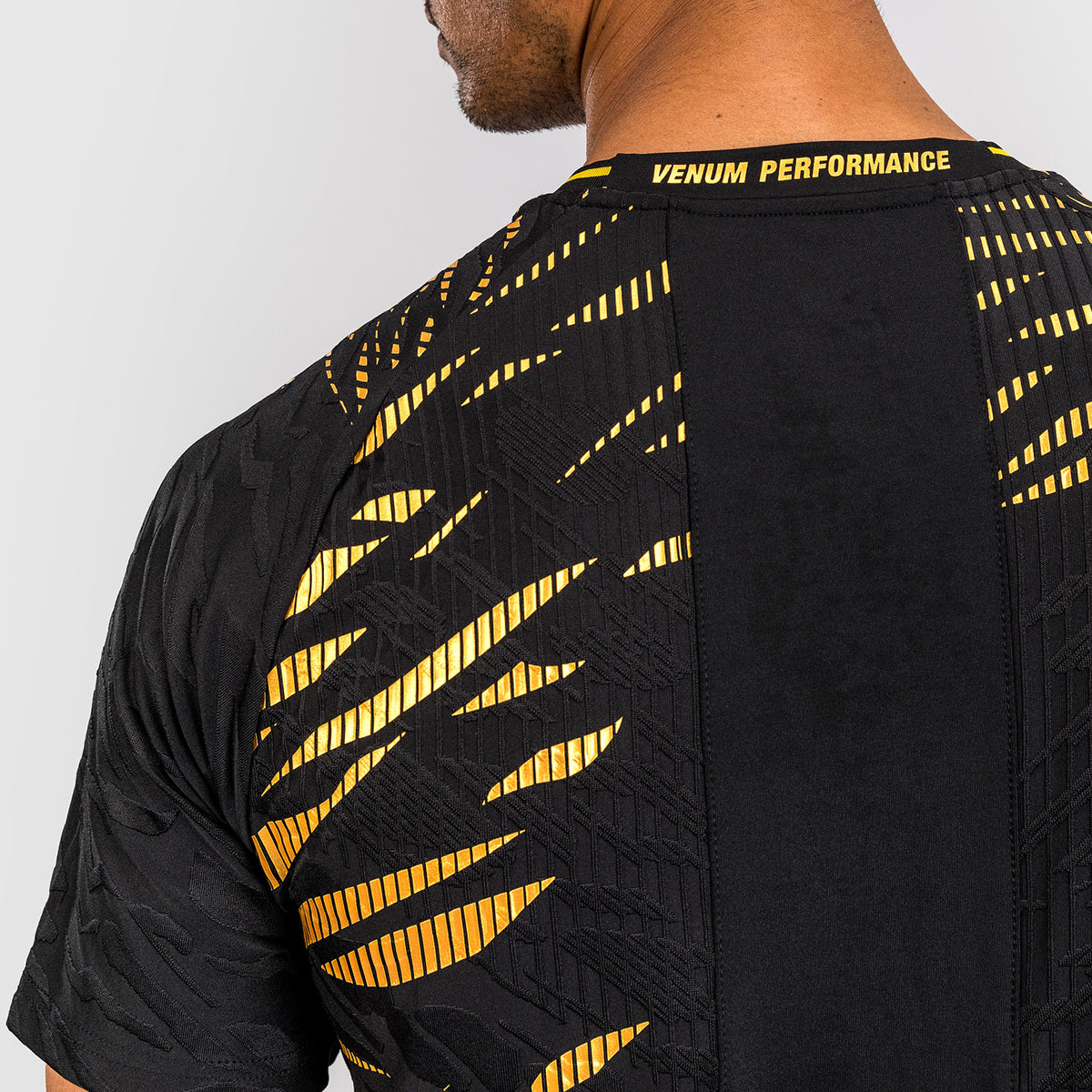 T-shirt Dry-Tech UFC Fusion by Venum Personnalisé Authentic Fight Night - Champion - product-type_T-Shirts Dry Tech