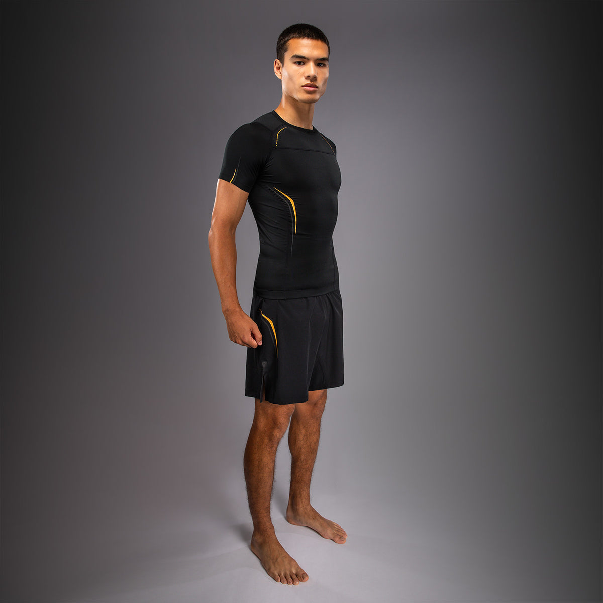 Rashguard à Manches Courtes Venum G-Core - Noir/Or - product-type_T-Shirts de Compression
