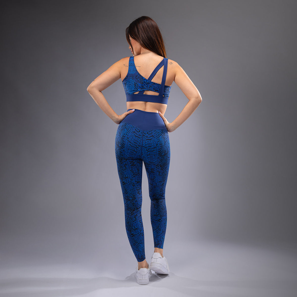 Leggings longs pour Femmes Venum Amazonia - Bleu ultramarin - product-type_Leggings