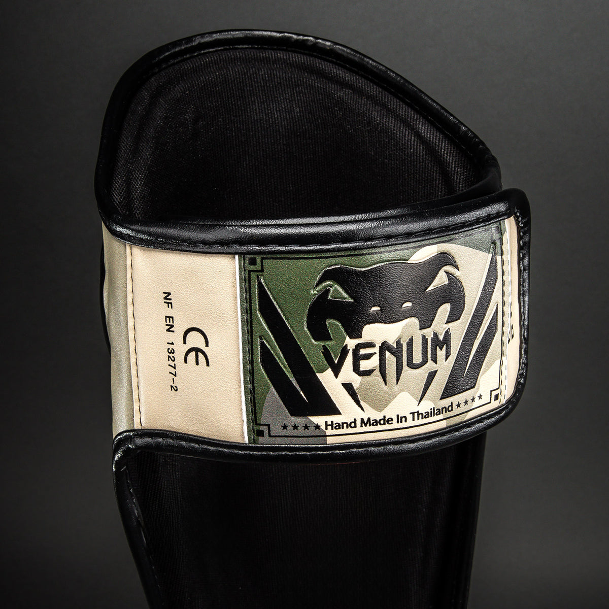 Protège-tibias Venum Elite Camo - Kaki/Blanc Cassé - product-type_Protège-tibias