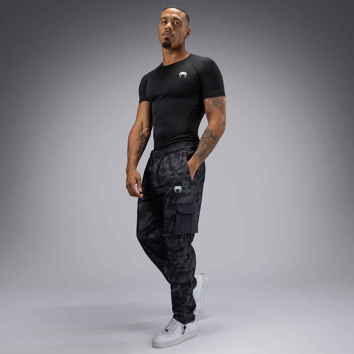 Jogging pour Hommes Venum Trooper - Noir/Charbon - product-type_Pantalons de jogging