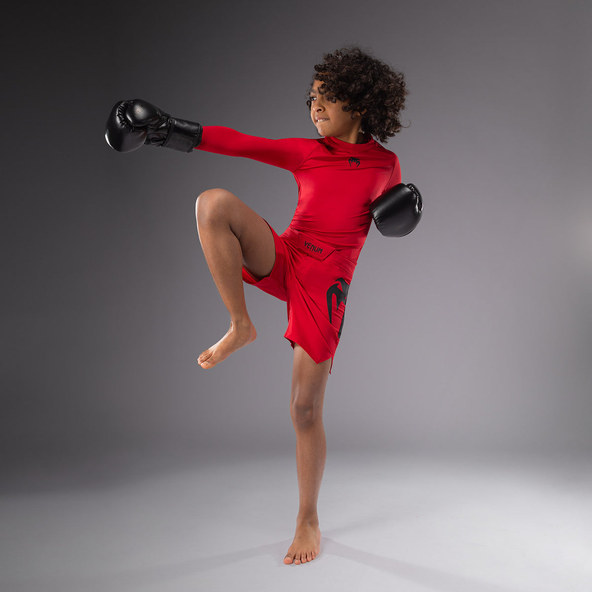 Short de combat pour Enfants Venum Light - Rouge Cerise - product-type_Shorts de MMA