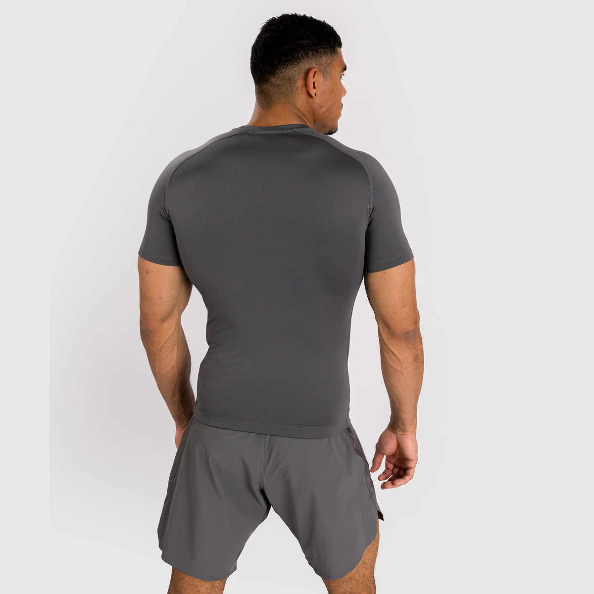 Rashguard à manches courtes pour hommes Venum Contender - Gris - product-type_T-Shirts de Compression