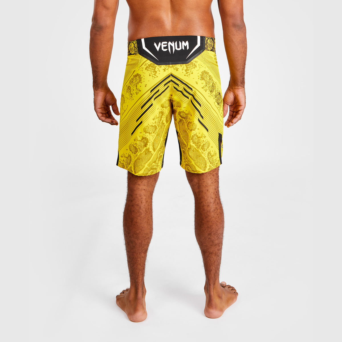 Short de combat Coupe longue pour Hommes UFC Adrenaline by Venum Authentic Fight Night - Jaune - product-type_Shorts de MMA